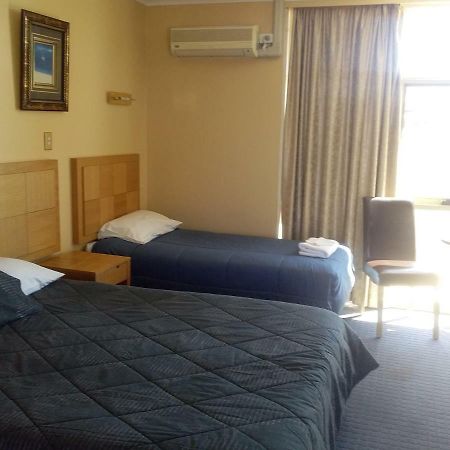Desert Sand Motor Inn Broken Hill Ngoại thất bức ảnh