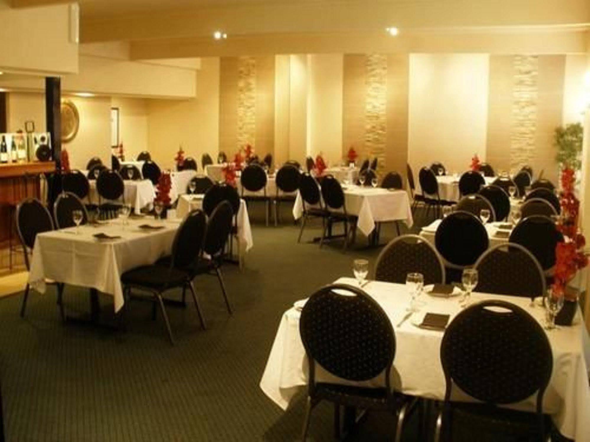 Desert Sand Motor Inn Broken Hill Ngoại thất bức ảnh