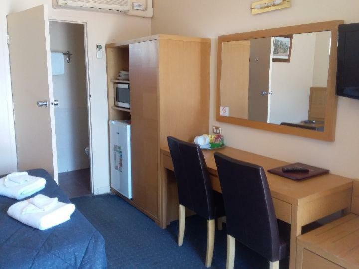 Desert Sand Motor Inn Broken Hill Ngoại thất bức ảnh